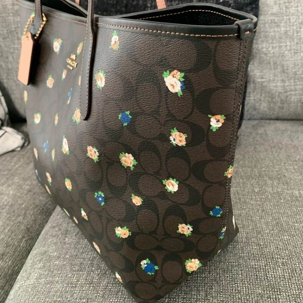 Coach Signature Vntg Rose Tote Brown Black Multicolor Sz 13Lx 11 1/2H x …